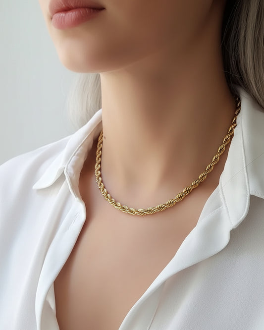 Milas Twisted Necklace